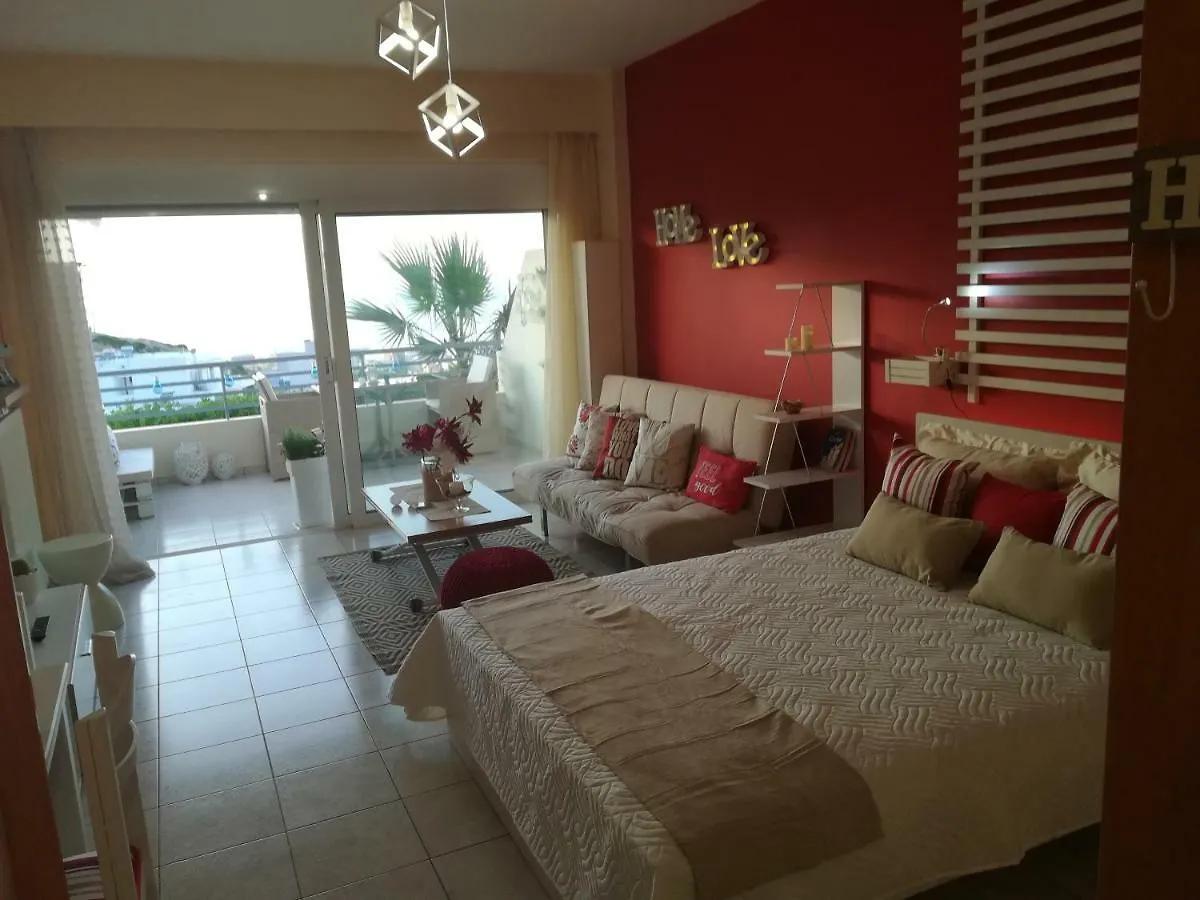 Sea View Cozy Studio Near Center Of Rethymno Town Greece